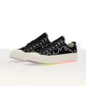chuck 70 pride zwart wit 2 280x280 - Chuck 70 Pride "Zwart Wit"